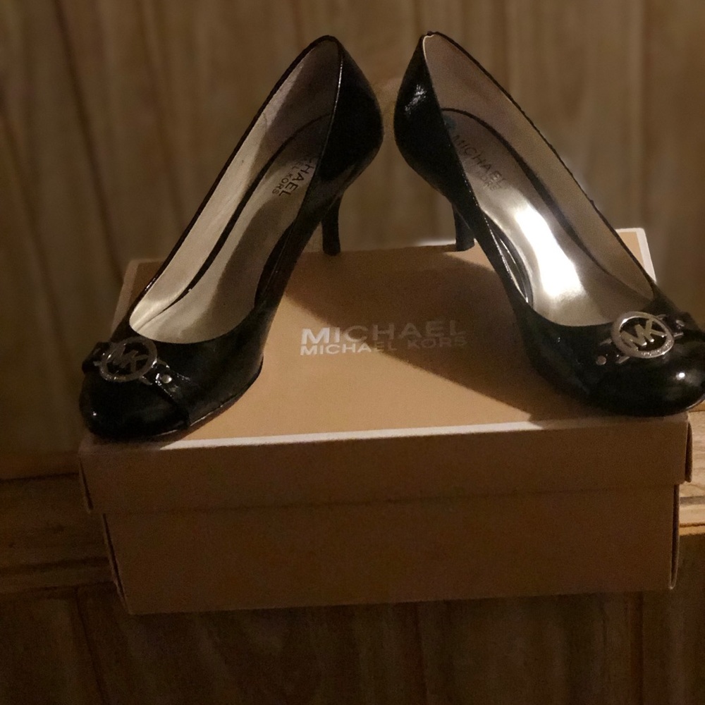 Michael Kors Pumps